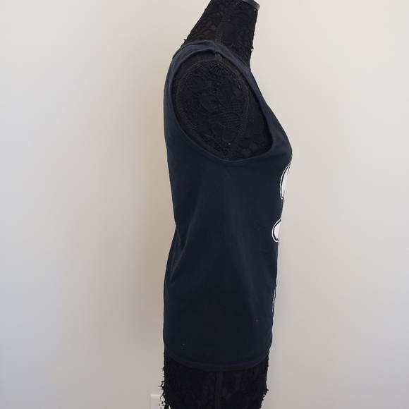 Disney Women's Mickey Hands Blouse Tank Top Size Small - Picture 5 of 8